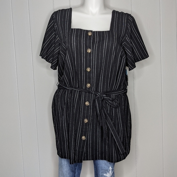 ✨3/$15 NWT A.N.A black white button up tunic top 0X - Picture 1 of 8